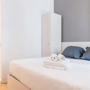 Hostalin Gran Via Guest house